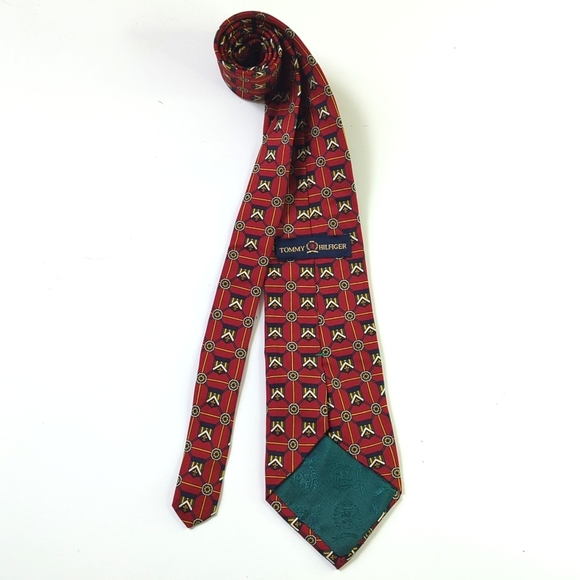 Tommy Hilfiger 90's Vintage Crest Banner Printed Italian Silk Neck Tie Red Navy - Picture 3 of 10
